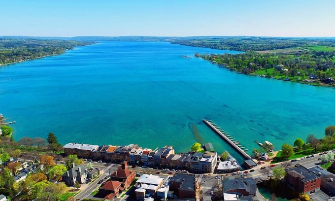 Skaneateles Apartment | Cozy Skaneateles 1BDR/1Bath Apartment just steps away from the amazing Village.