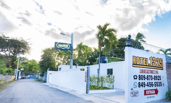 Bocacanasta House | Hotel.1325 A 2 Minutos De La Playa Cómodo y Seguro, En Bani Republica Dominicana