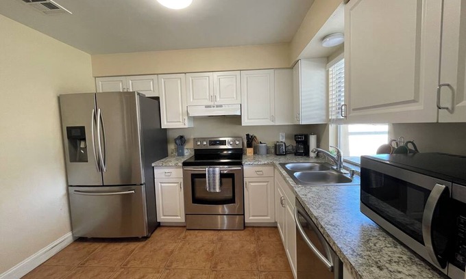 Lexington House | Charming 3-bedroom house in Historic Lexington - Sleeps 8