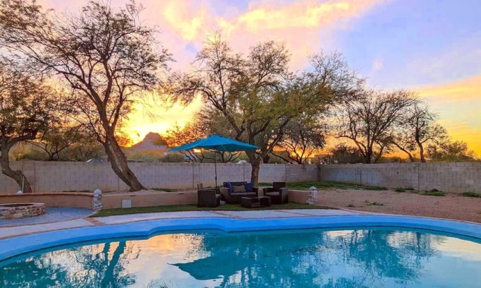 Continental Ranch House | Desert resort welcomes adventure & relaxation!