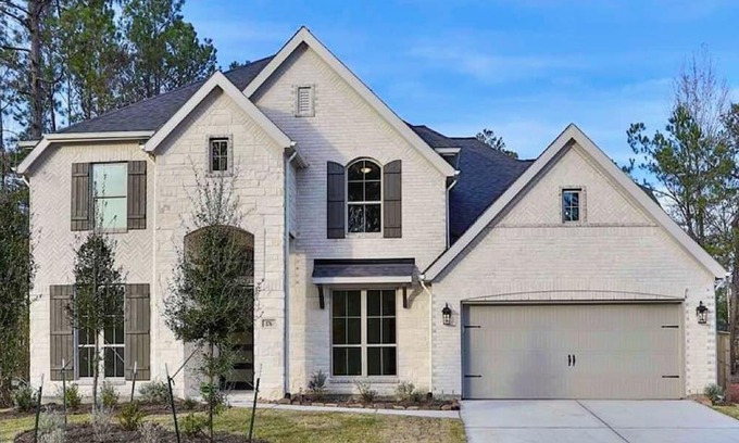 Conroe Villa | 6 bedroom High-end Property in Woodforest, 15 minutes from The Woodlands, TX