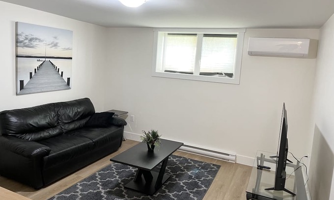 Moncton Apartment | 50% off Monthly bookings & 20% of Weekly. New Cozy Apartment w/ Private Entrance