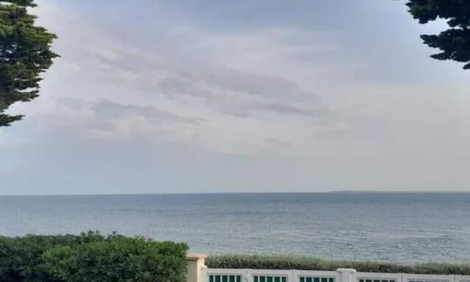 Prefailles House | Grande Villa Familiale Avec vue sur la Mer, Plage au Pied de la Maison