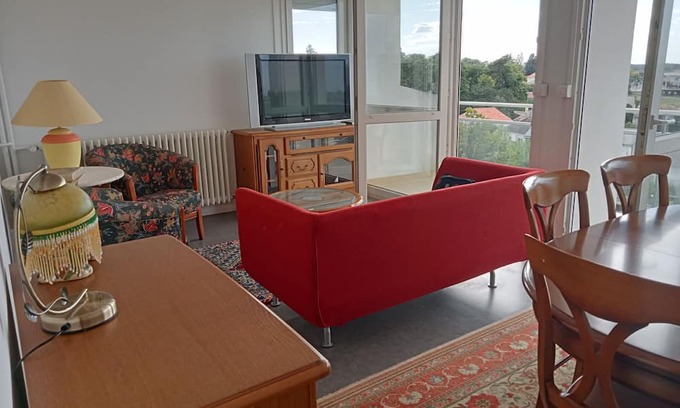 Les 3 Cites Apartment | Appartement Très Lumineux Avec Parking Sécurisé