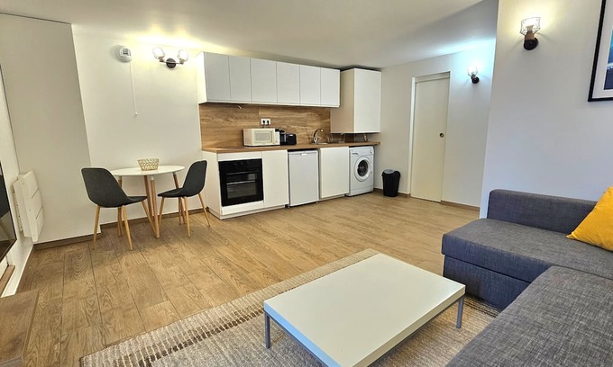 Sevran Apartment | Appartement Cosy Refait à Neuf Proche Parc des Expositions et Aéroport CDG