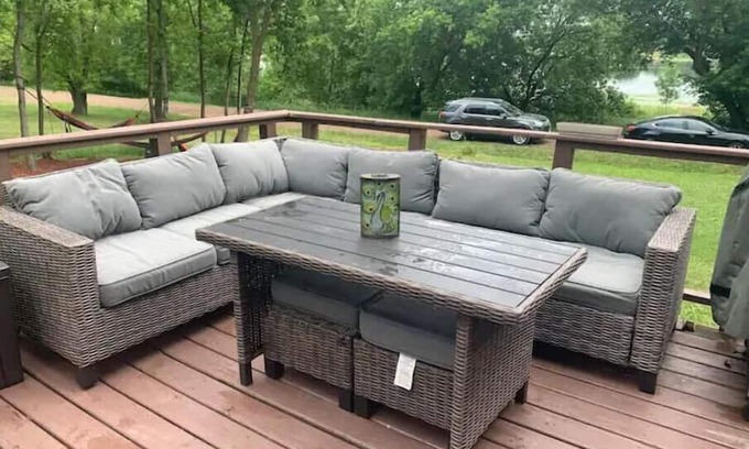 Harris House | Cozy lake place close to the cities on Goose Lake