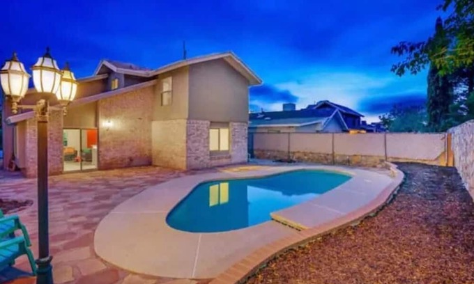 Biggs Field House | Red Door Casita