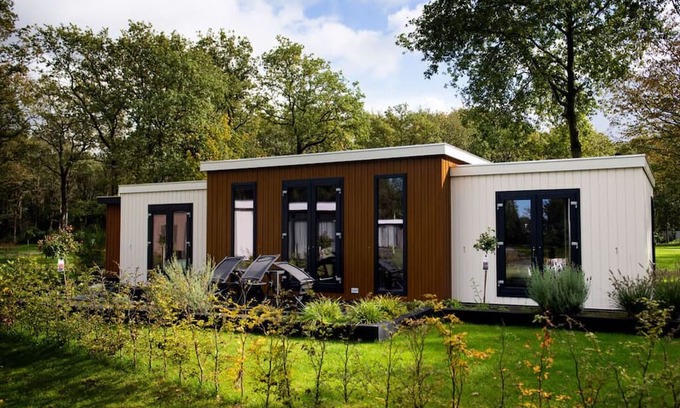 Zorgvlied Apartment | Pavilion 4 people with storage space