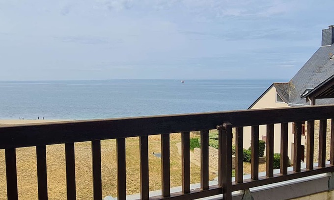 Arzon Apartment | Duplex apartment for 6 sea view Fogeo beach
