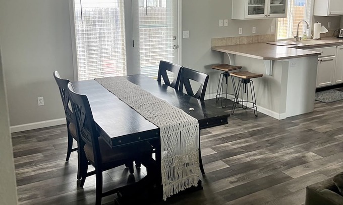 Southeast Boise House | Quiet and cozy SE BOI Home.Close to Hiking+River+Simplot sports complex+Micron.