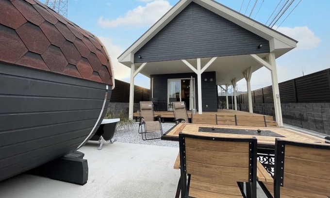 Itoshima House | Private villa with BBQ grill and sauna in Itoshima - / Itoshima Fukuoka
