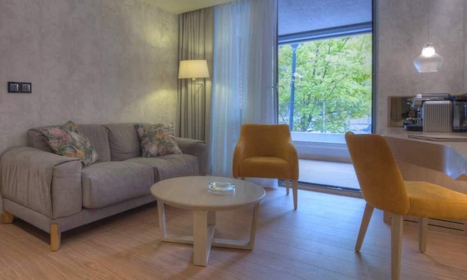 Przno Apartment | Unique 1BR Suite Great Location
