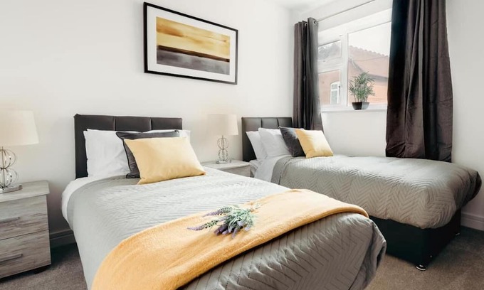 Hinckley Apartment | Arlan Apartments Comfort and Ease