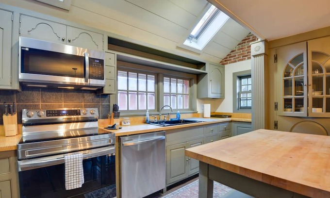 Sackets Harbor House | Central Lake Ontario Apartment, Walk to Town!