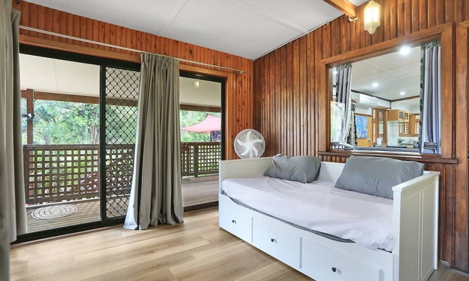 Londonderry Other | Farm stay for14 people with Swimming pool, Sauna, pool table.