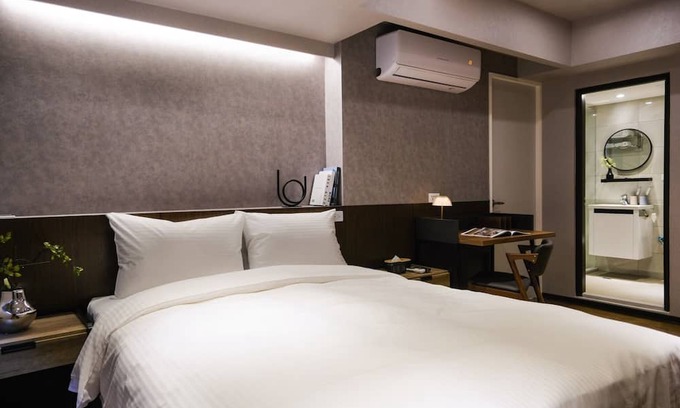 Sanchong Hotel | Giant Rich Hotel