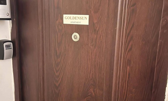 Budavar Apartment | Goldensun Apartment is a bright and fully equipped in the center of Budapest.
