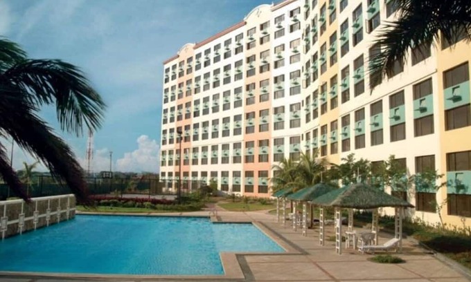 Cainta Condo | Western Style 2 bedroom in Rizal