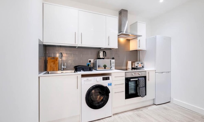 Corby Apartment | Corby City Centre Apt. 01 - Premier Apartments in Northamptonshire