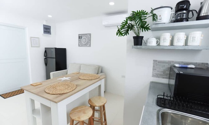 San Nicolas Zuid Apartment | Charming Stay At Lelia