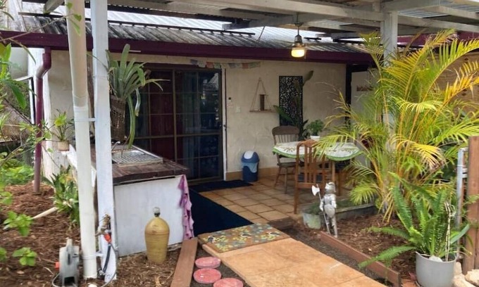 Tarzali Villa | Bohemian Villa. Comfortable garden surrounded villa on average.