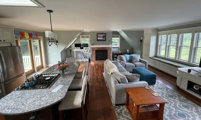Freeport Apartment | Private Maine Escape on 3 acres yet close to it all!
