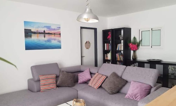 Toulouse Left Bank Apartment | Vrbo Property