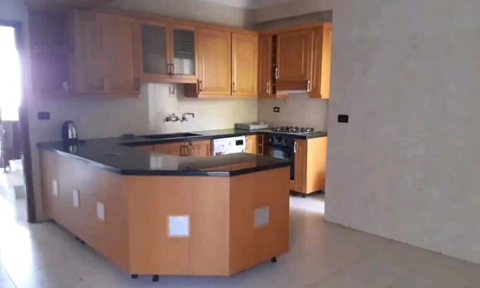 Duhur ash Shuwayr Apartment | Stunning 4-Bed Apartment in Ain Saadeh