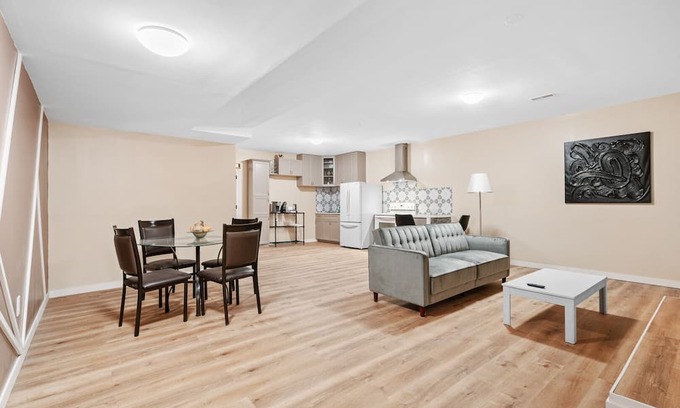 West Grey House | Markdale Farmhouse Retreat Lower 2 Bed
