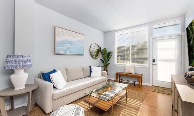 Ballard House | Luxury in the Heart of Seattle