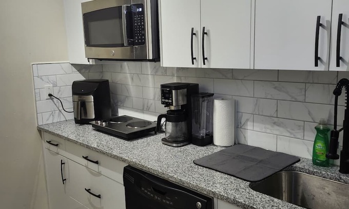 Panorama Hills House | Cozy 2 bed suite in calm neighborhood and dedicated parking