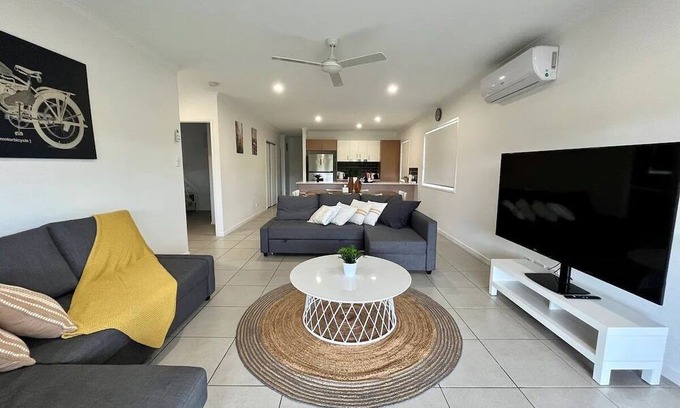 Burpengary House | Tranquil Haven Retreat