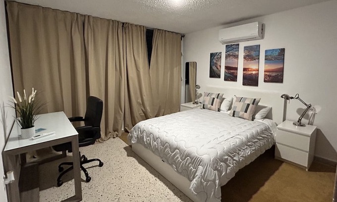 Rio Piedras Apartment | Multi-Guest and bed stylish apt in San Juan