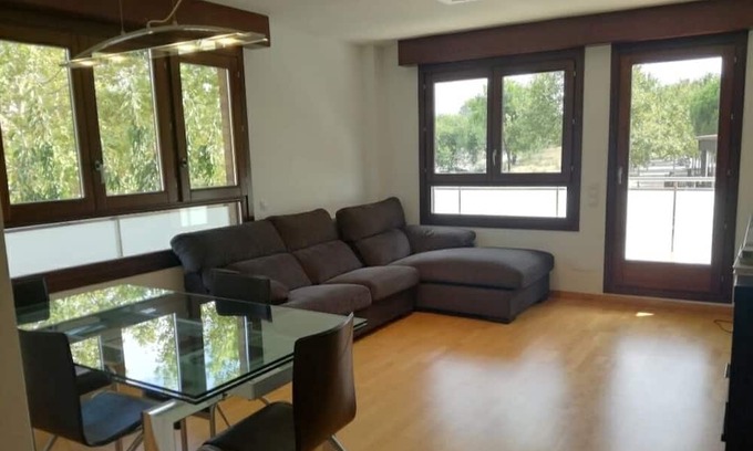Sant Cugat del Valles Bed & Breakfast | Habitacion con Desayuno. Piscina y Sauna