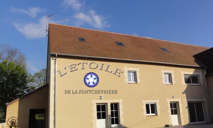 Neuvy-Saint-Sepulchre Bed & Breakfast | Guestroom Neuvy-Saint-Sépulchre, studio flat, 2 persons