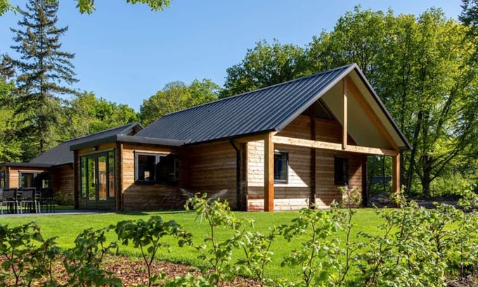 Zon en Schild House | Cosy wooden house amid woods in Soesterberg