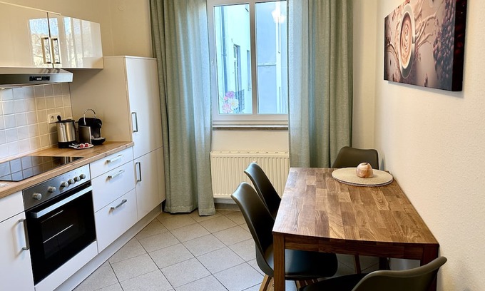 Kaßberg Apartment | Vrbo Property