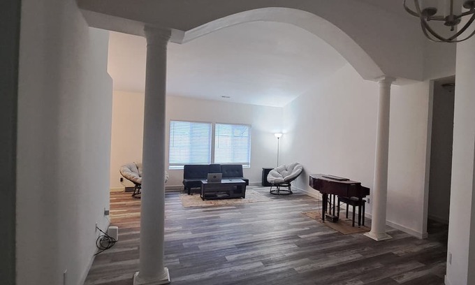 Spanaway House | Newly remodeled home that you must see to believe!