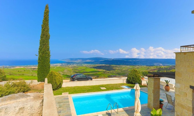 Lara Villa | Villa Styliani in Fasli