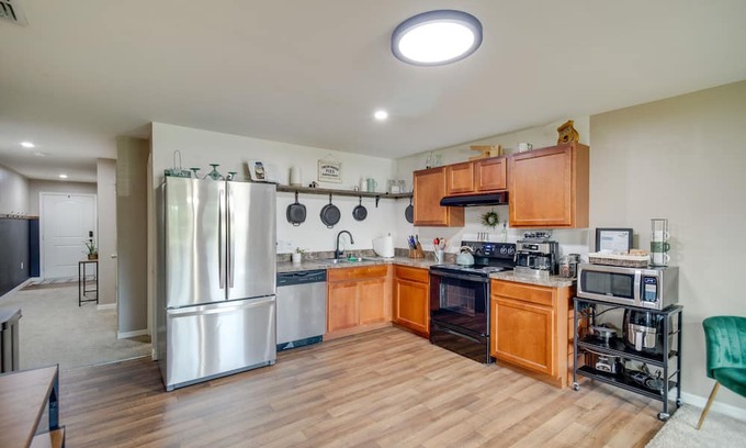 Fort Myers House | Single-Story Fort Myers Home Near Canal + Trails!