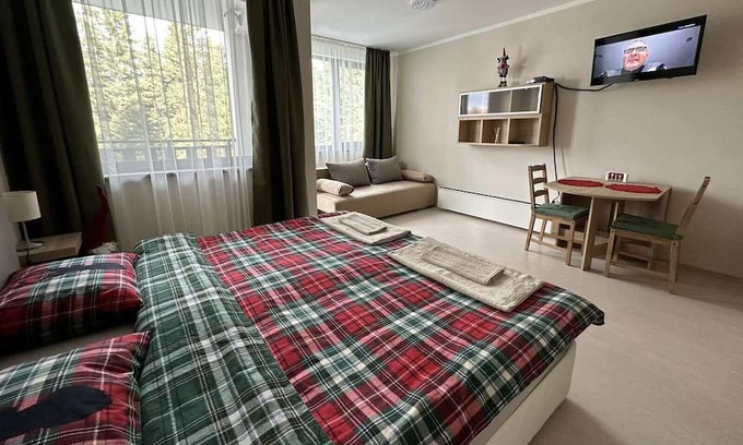 Maritsa Apartment | Borovets Gardens Funky Fresh Studio by Joro