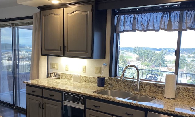 Oak Harbor House | Amazing views of Mt. Baker, harbor and city right in town!