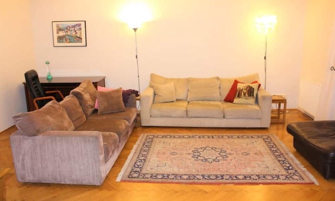 Rzeszow Apartment | PERFECT City Centre, Castle|River|Superhost.