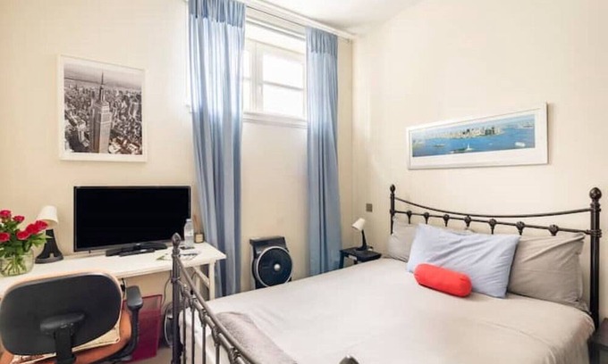 North Richmond House | Perfect Richmond Super Host. Three Private Rooms.