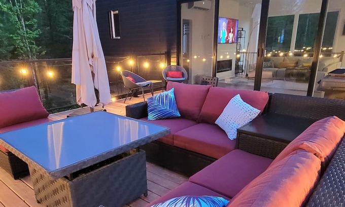 La Conception Ski Chalet | 10 minutes Ski slopes ! Modern chalet - Private Hot Tub - Amazing views