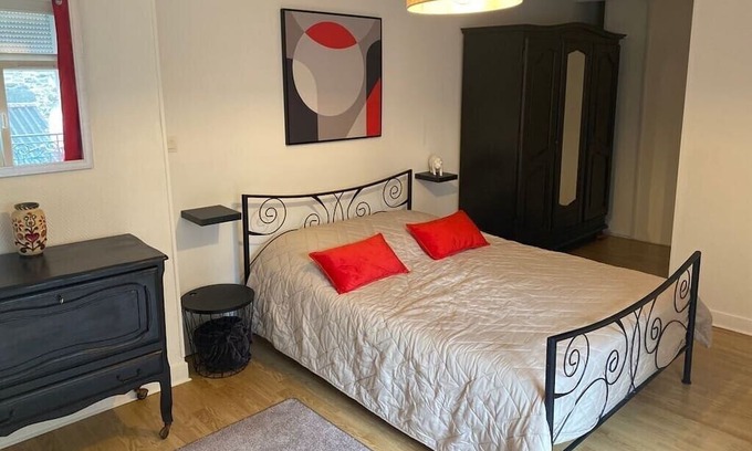 Dernier Sou Apartment | Le Ptit Angela Conciergerie Leroy
