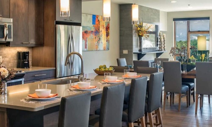 Boulder Ridge Resort | Breckenridge Slopeside Condo