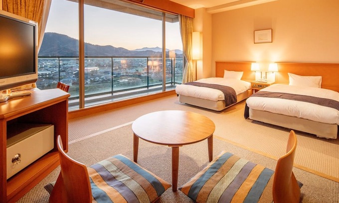 Nichinan House | Twin with unit bath 2 meals included Very popular Miyazaki beef luxury course seasonal color / Nichinan Miyazaki