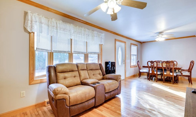 Imlaystown House | Pet-Friendly New Egypt Home w/ Patio + Grill