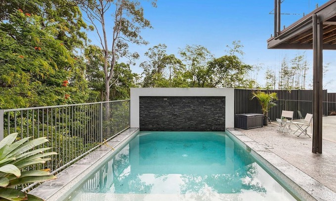 Buderim House | Bellavista - Peaceful home near beach & rainforest/waterfall